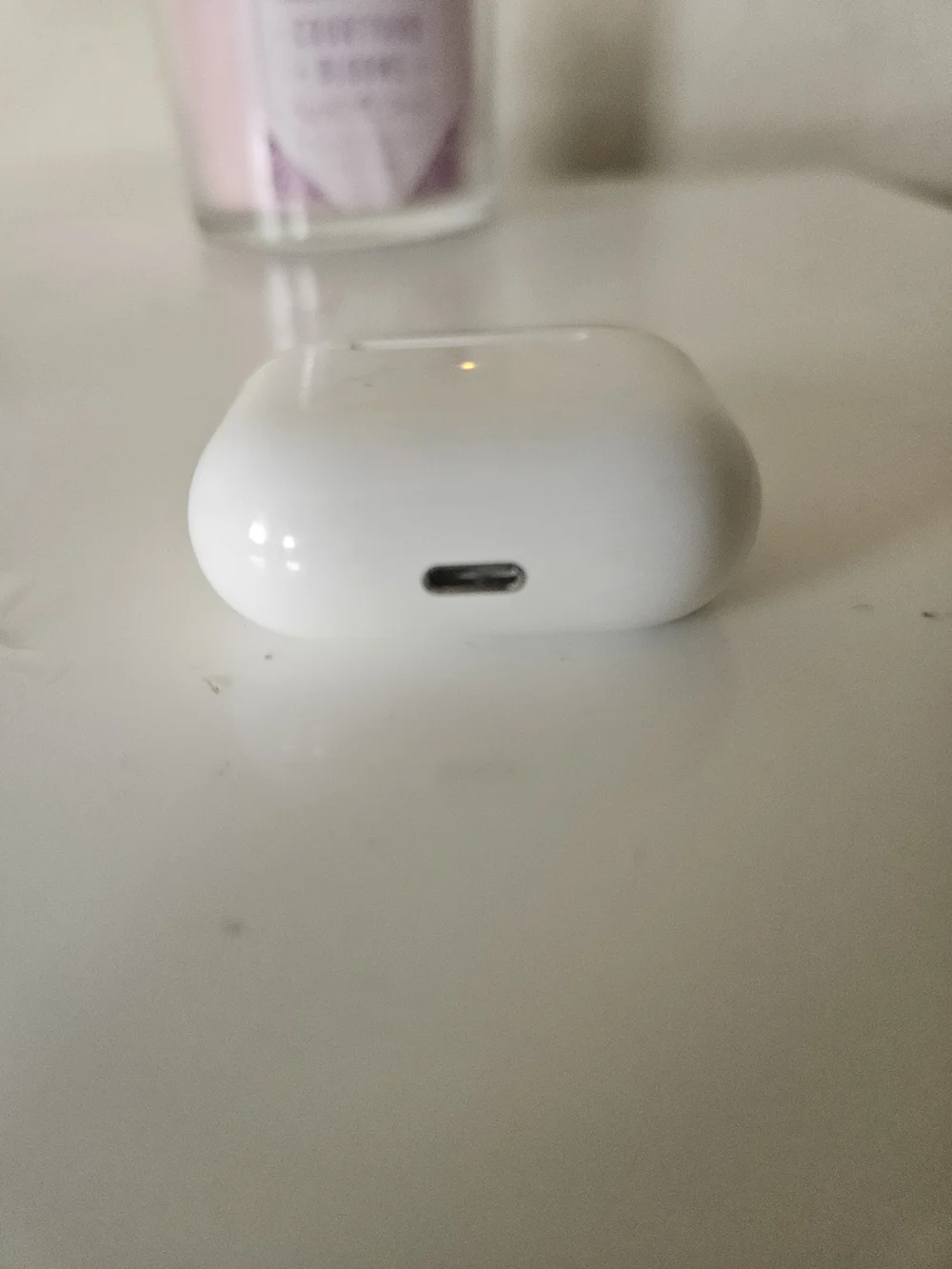 AirPods Pro Charging Case (1st Generation)